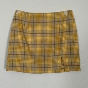 yellow plaid skirt